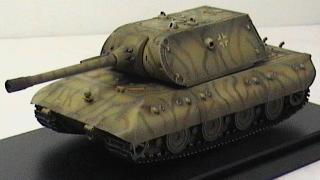 E100  1/72