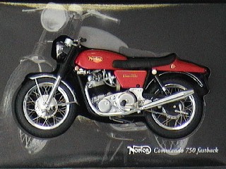 NORTON COMMANDO 1/12