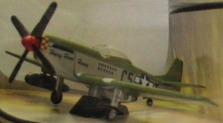 P51 MUSTANG 1/72
