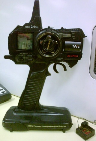 RADIO VOLANT 2,4Ghz MX3 PROGRAMMABLE