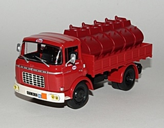 BERLIET GAK 5 CITERNE ESSENCE 1/43
