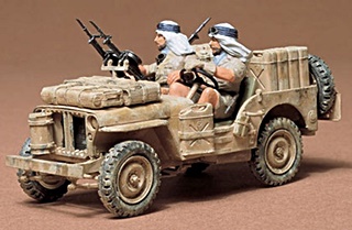 ANGLETERRE JEEP SAS ET FIGURINES 1/35