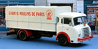 LATIL H14 A MOULINS 1957 1/43
