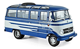 - BUS MERCEDES BENZ O319 1957 1/18