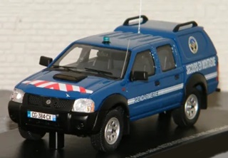 NISSAN NP300 DOUBLE CABINE GENDARMERIE 1/43