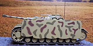 ALLEMAGNE STUG IV LETTONIE 1945 1/43