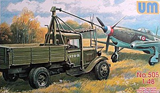 YAKOVLEV YAK 1 + CAMION DEMARREUR AS 1 1/48